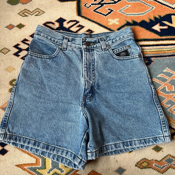 Vintage 90s Harley Davidson Jean shorts - Picture 2 of 11